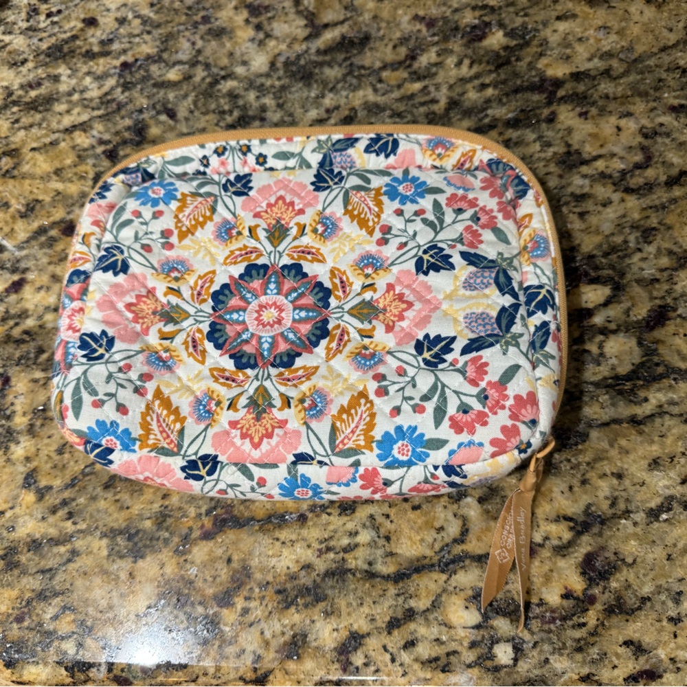 Vera Bradley cotton cord organizer